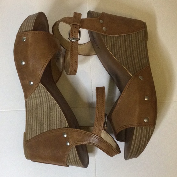 🌹HP🌹🆕NWOT Lucky Brand Masrhha Leather Upper,10M - Picture 5 of 13